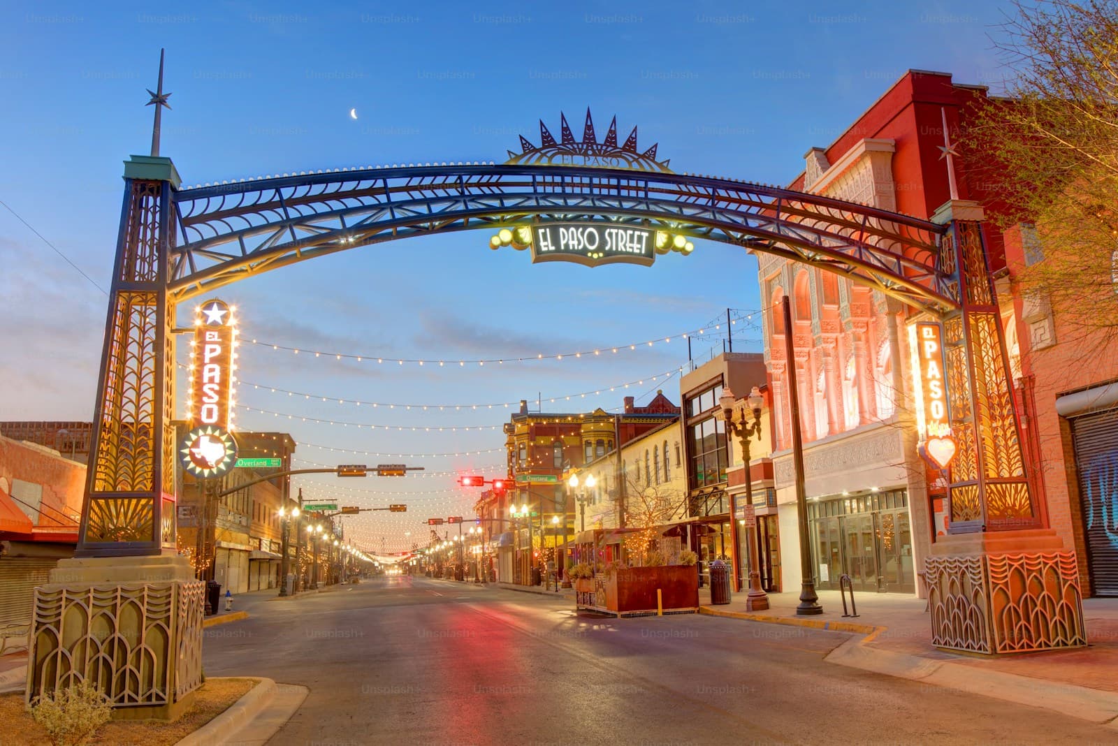 El Paso, Texas cityscape and street view